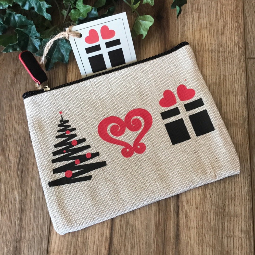 🎁BRIGHTON POUCH NWT!